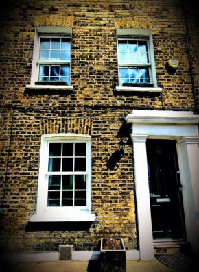 Spacious luxury house in central London
